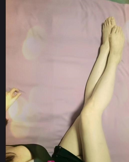 倒立吃鸡