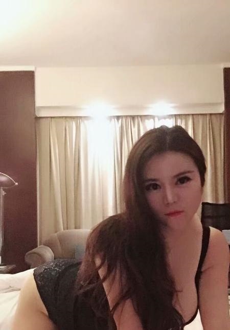 性感轻熟少妇