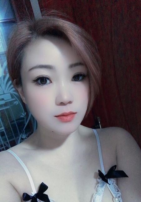 高新服务短发御姐