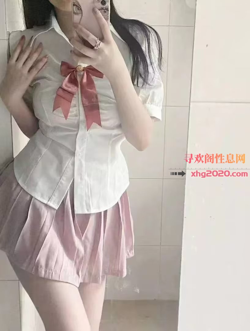 瘦高小少妇