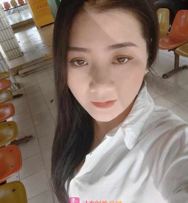 金牛茶店子少妇美美
