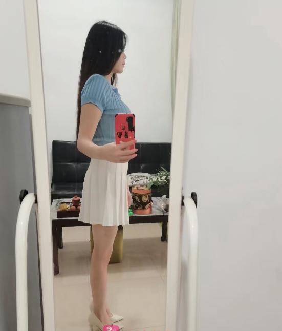 西区少妇扬扬