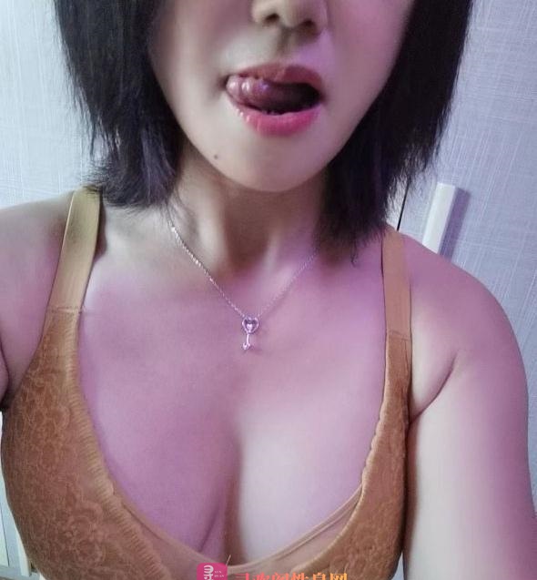 舌技师玫瑰体验