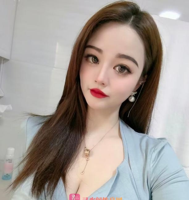 龙华波霸妹子
