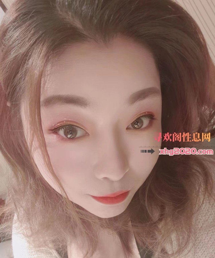 丰满少妇