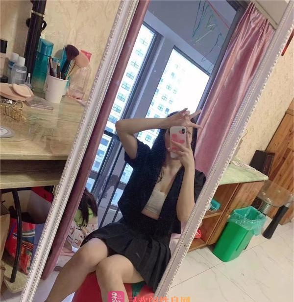 滨湖中项长腿美女