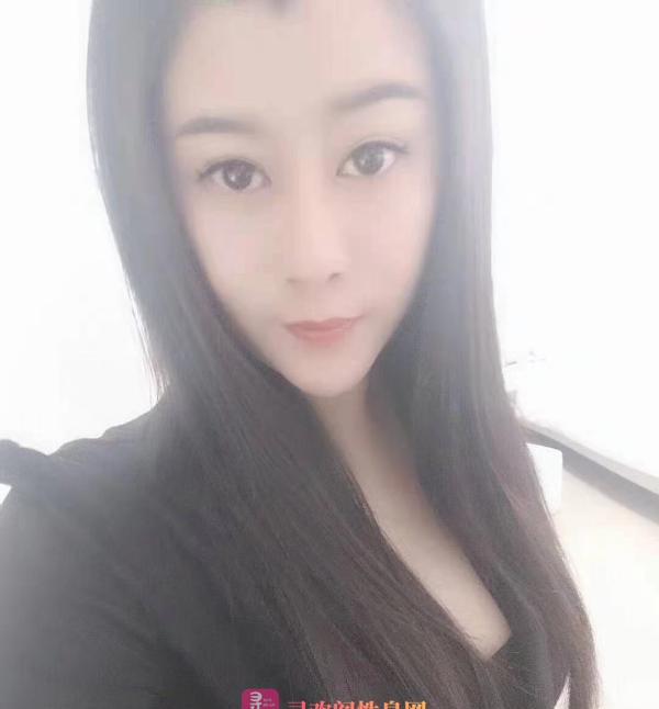 鼓楼水妹子