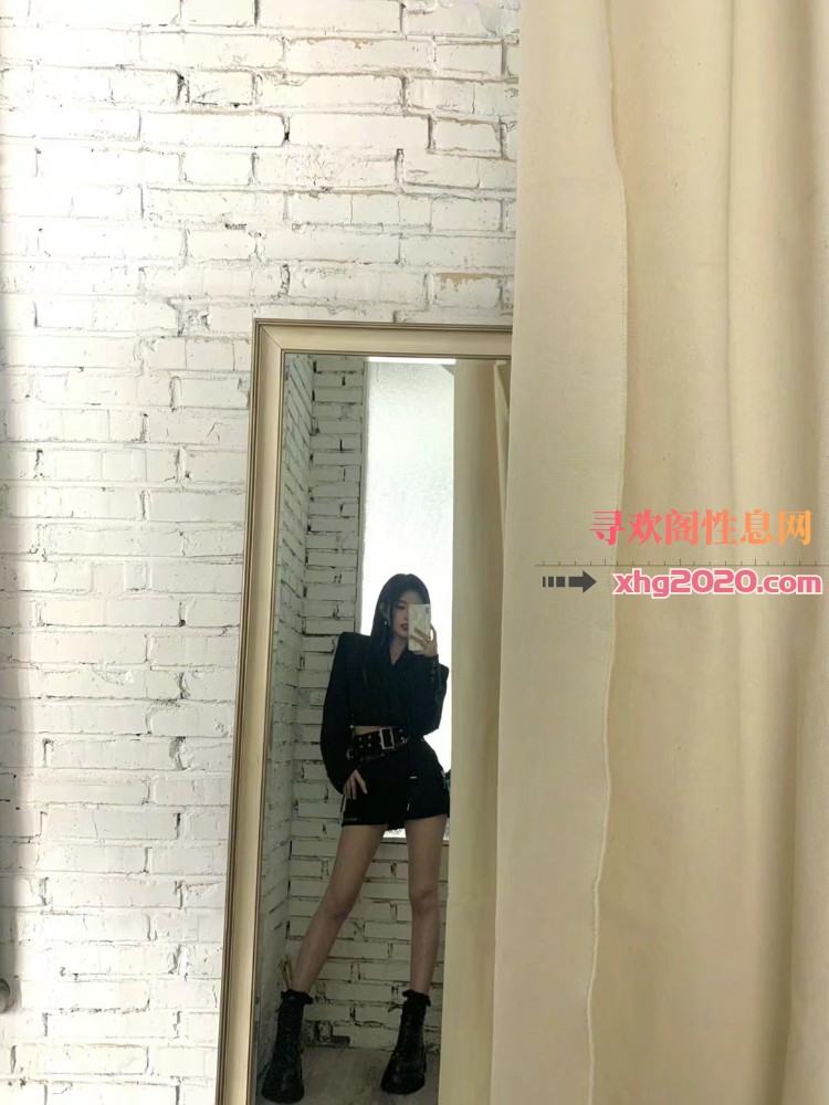 卡子门嫩妹