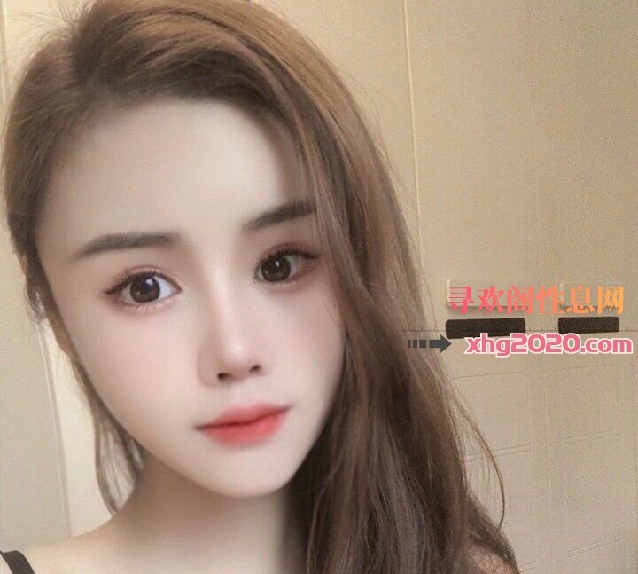 出击一个身材高挑的长腿妹子