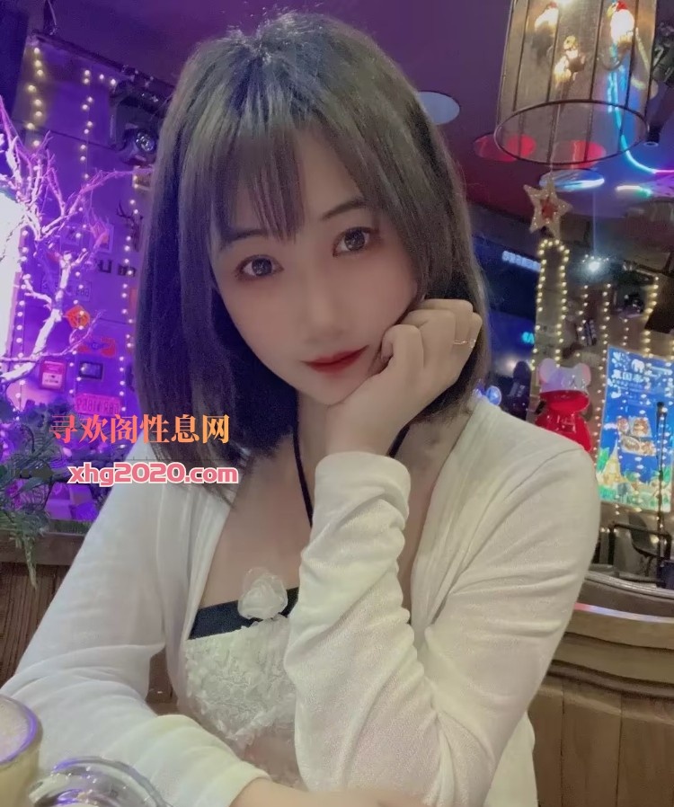 跪式服务配合听话小女朋友