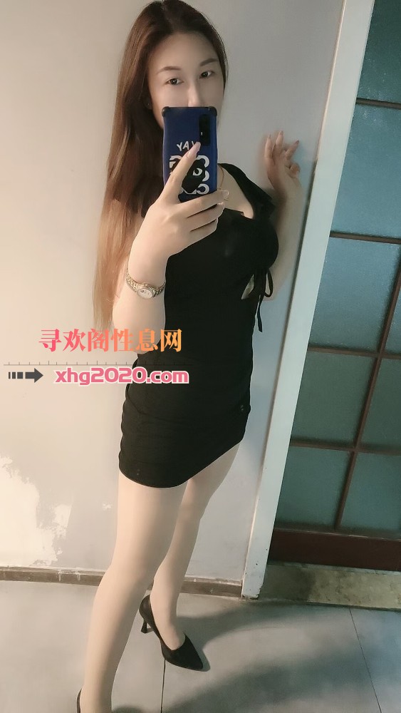 诗诗少妇