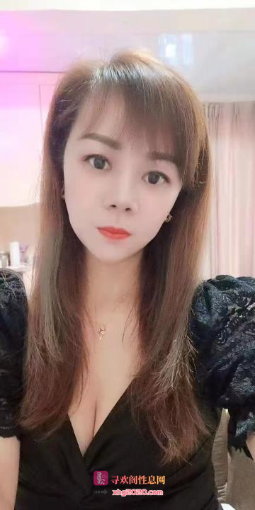 固戍小芳胸