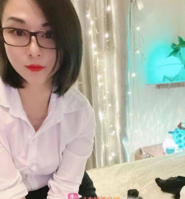 建邺骚妇