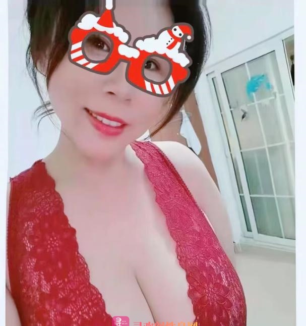 性感气质小妹