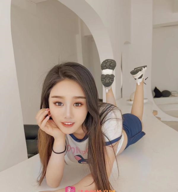 性感居家美女 帆帆