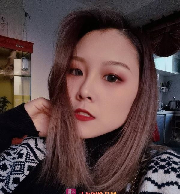 城阳年轻美女晨曦