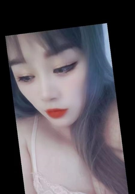 深喉磨棒骚御姐