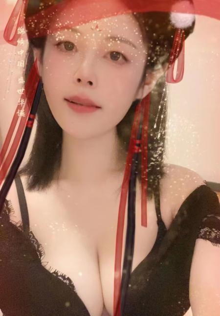 舌吻F罩杯温柔女友