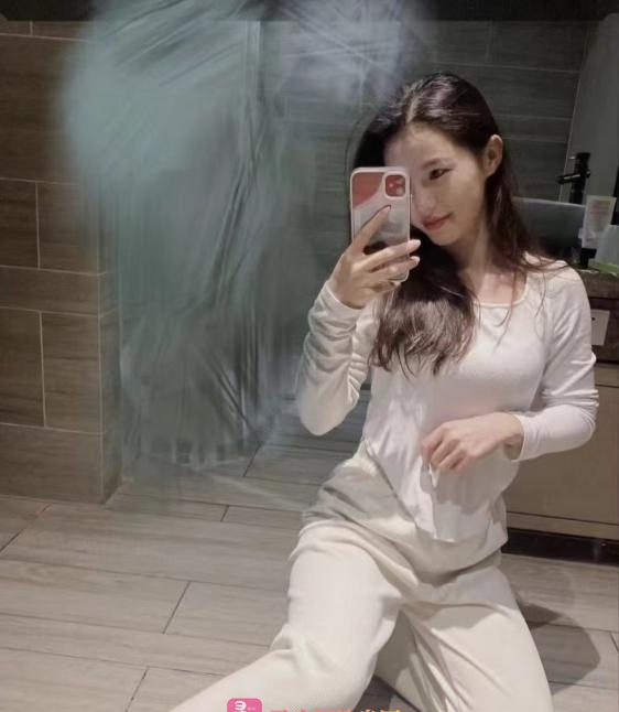 模特身材美腿萌萌