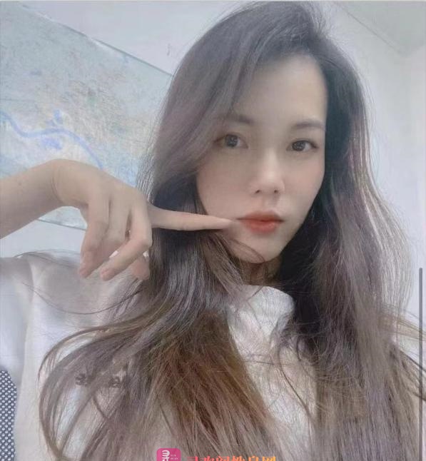 模特身材美腿萌萌