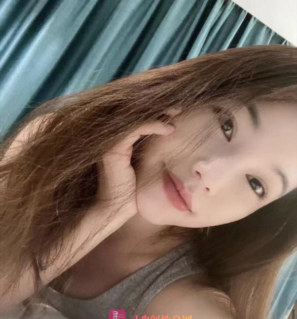 模特身材美腿萌萌