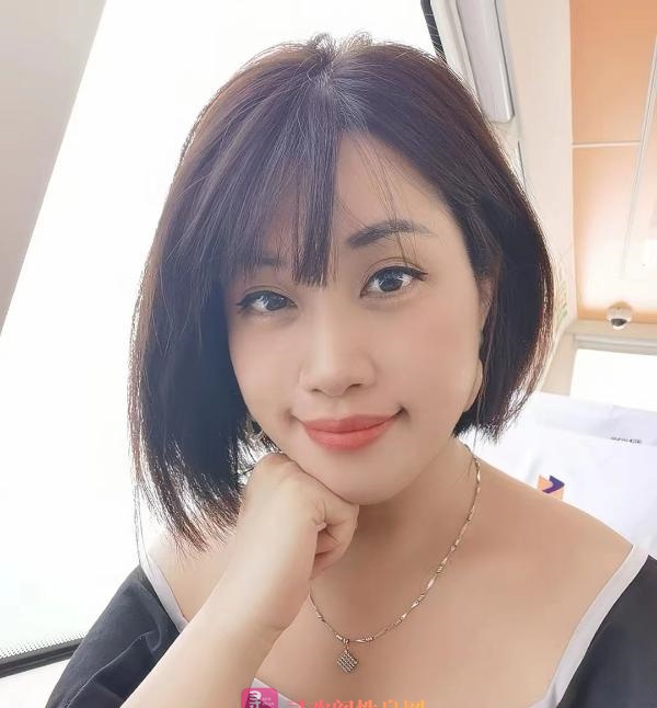 大波妹抓龙筋
