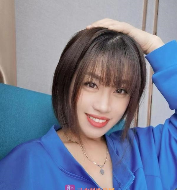 大波妹抓龙筋