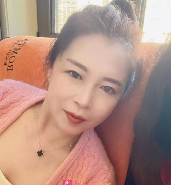 常营便宜熟女少妇