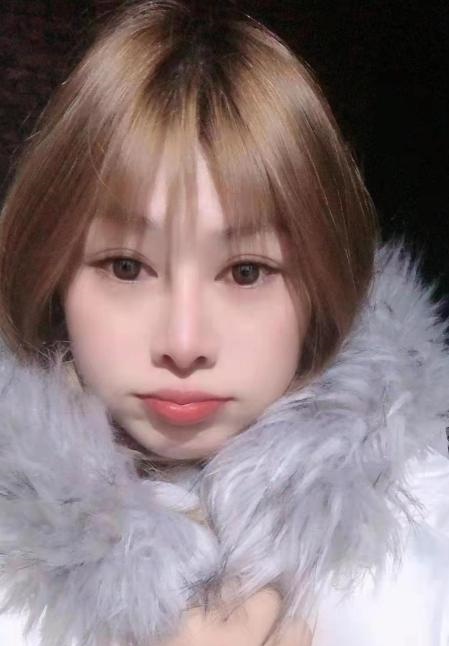 天河年轻貌美琪琪