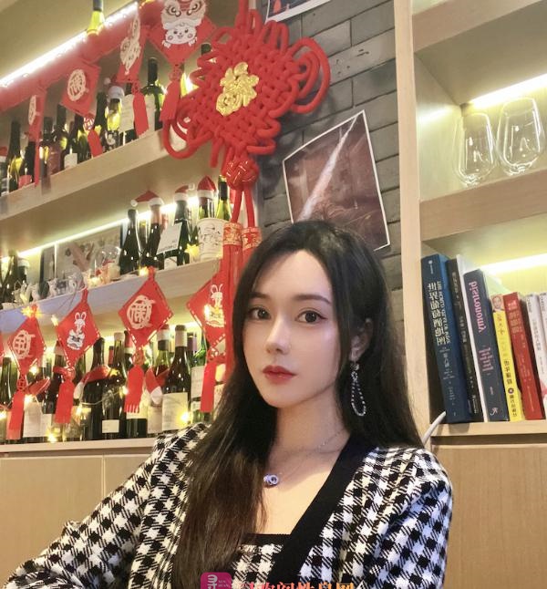 南山漂亮川妹茜茜