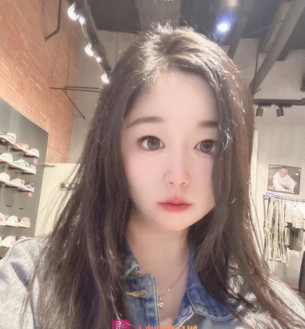 滨湖银泰巨乳珞珞