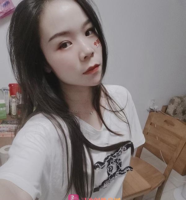 恋足长腿妹