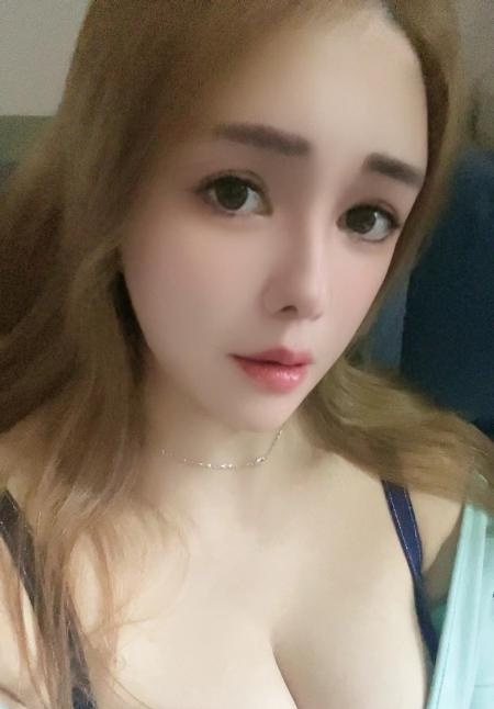 混血大胸欲女GiGi
