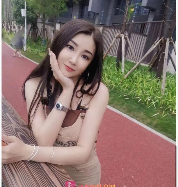 布吉大屁股少妇美娜