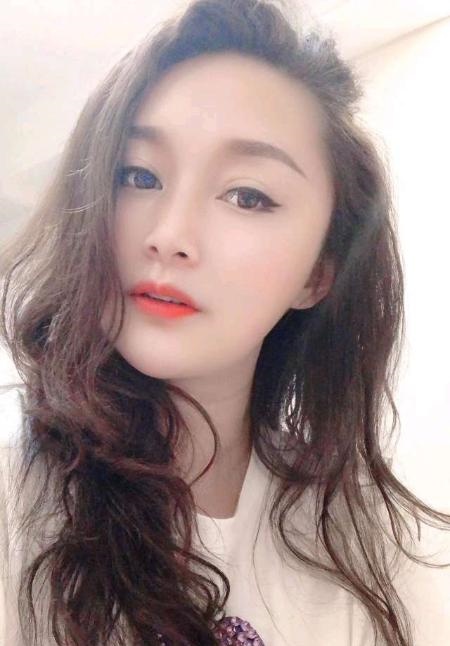 新街口大猫角色扮演