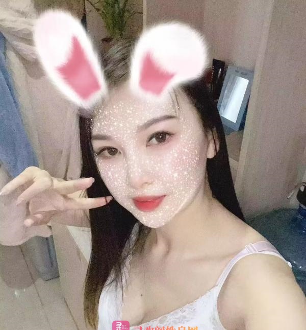 汽车东站附近美少妇