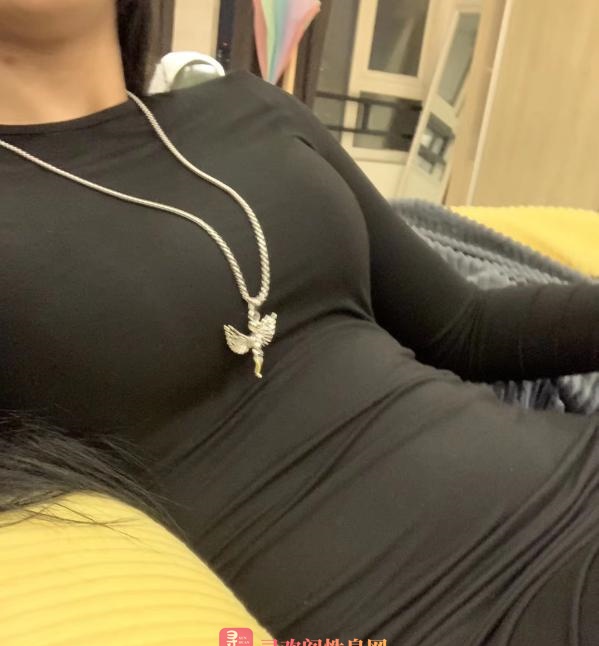 个人包河中项怡婷