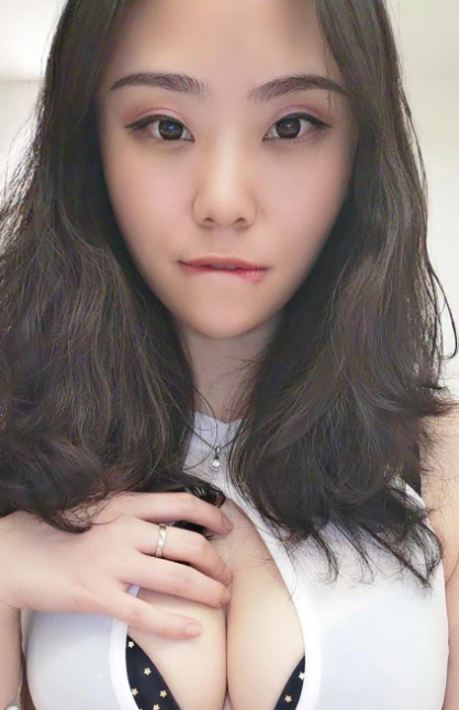 东方美知性小姐姐罗玥