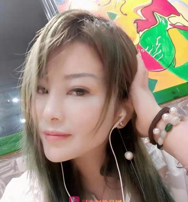 清湖妩媚少妇