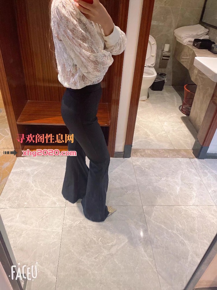 可爱少妇