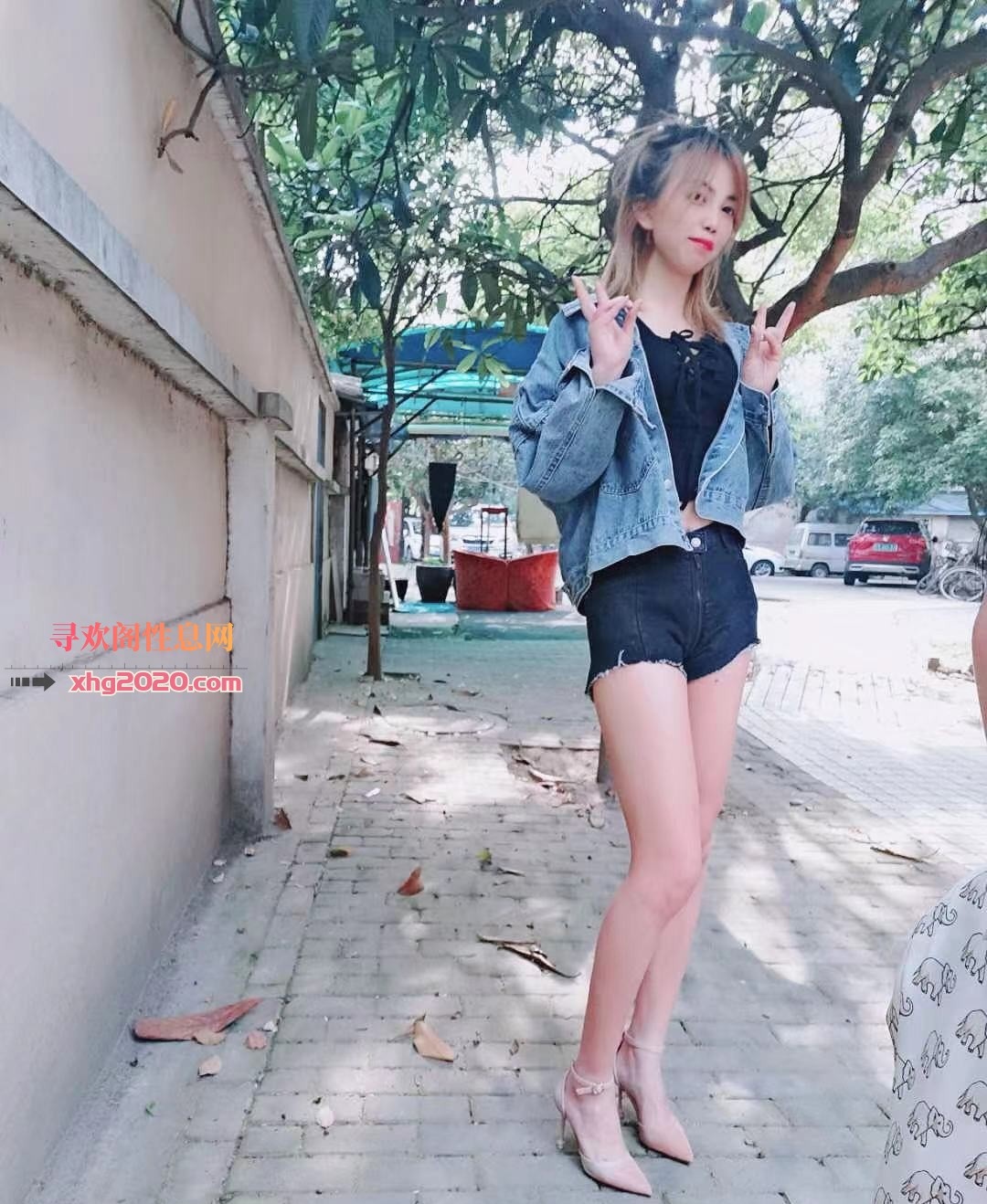 夫子庙漂亮妹子一枚