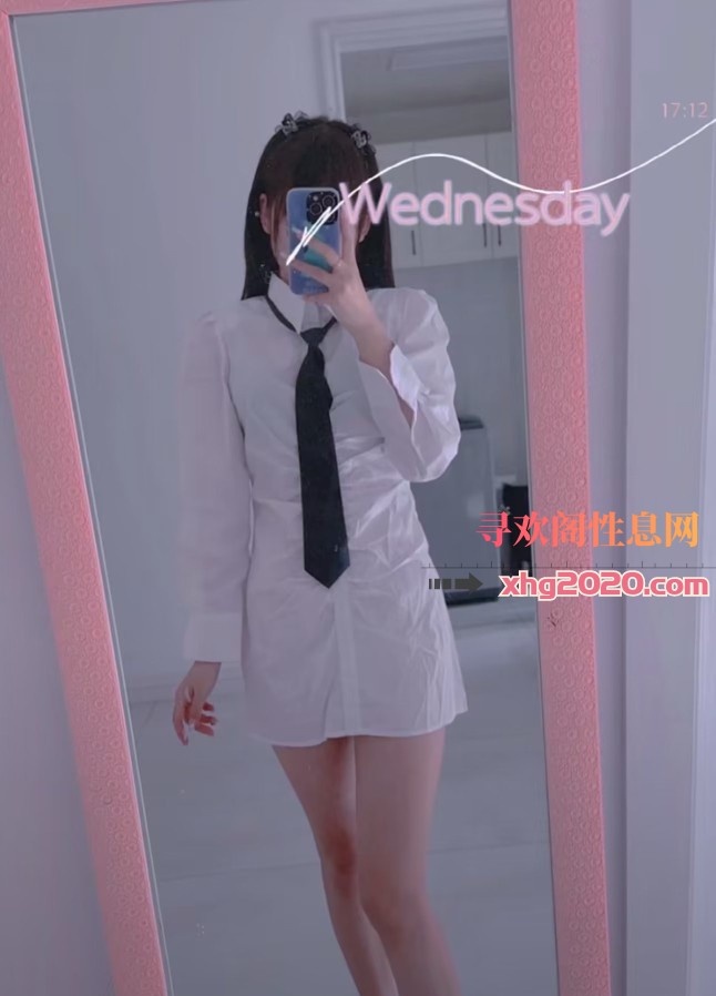 草场坡翡翠明珠妹子