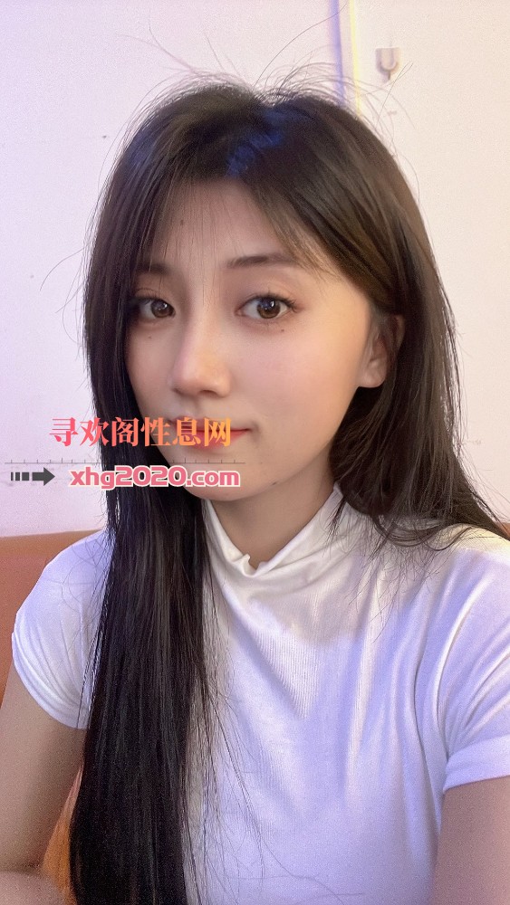 广东深圳小区前台少妇