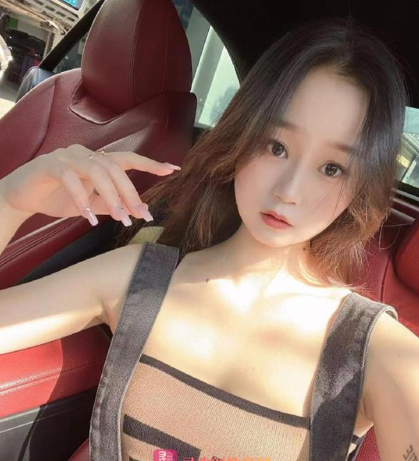 广州天河小姑娘