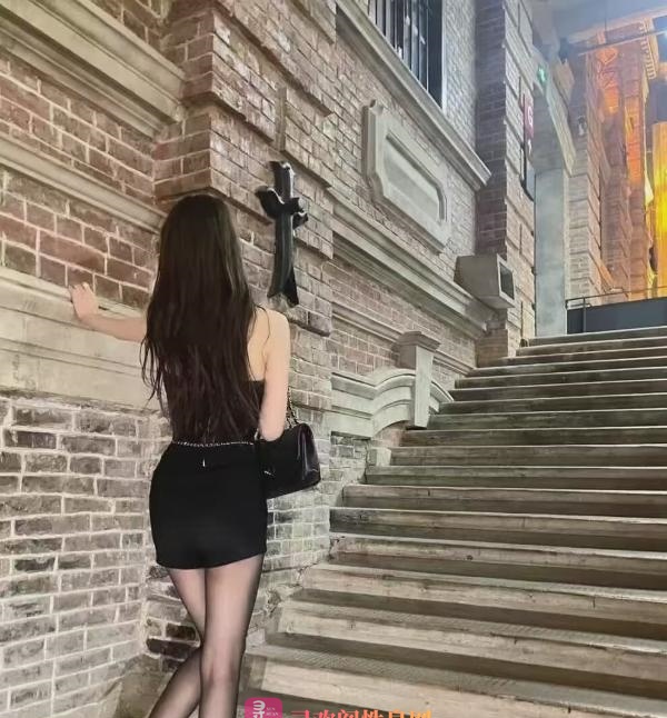 千悦丝足