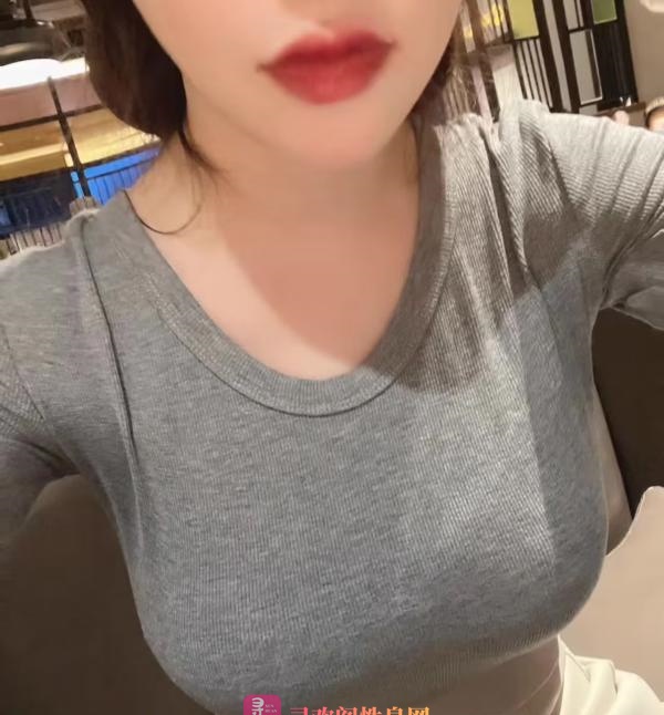 天花板可肛胶画老师