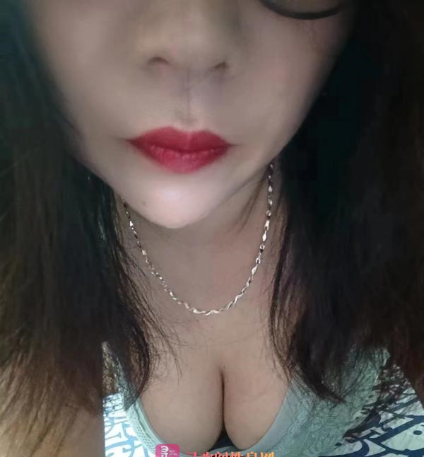 销魂川妹子