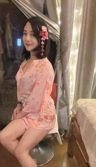 迷人小骚妇