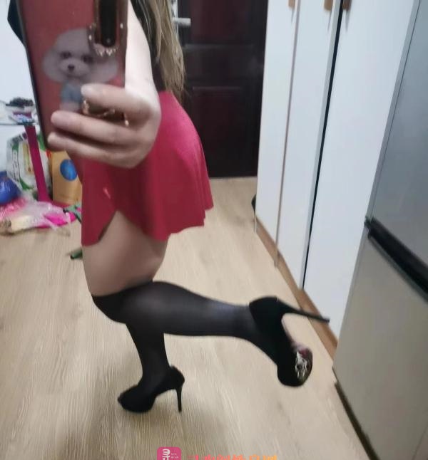 常府街附近诱人少妇