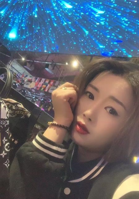 蜀山温柔少妇